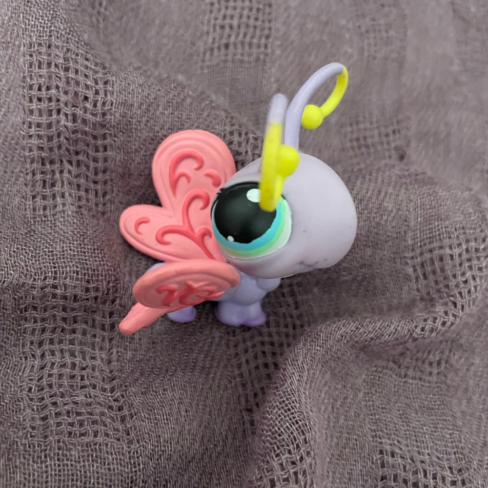 Littlest Pet Shop LPS/#93 Butterfly & Carry Case